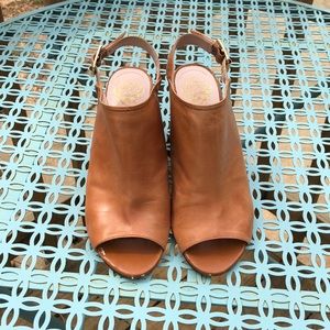 Vince Camuto Brown Leather Heels Sz 7